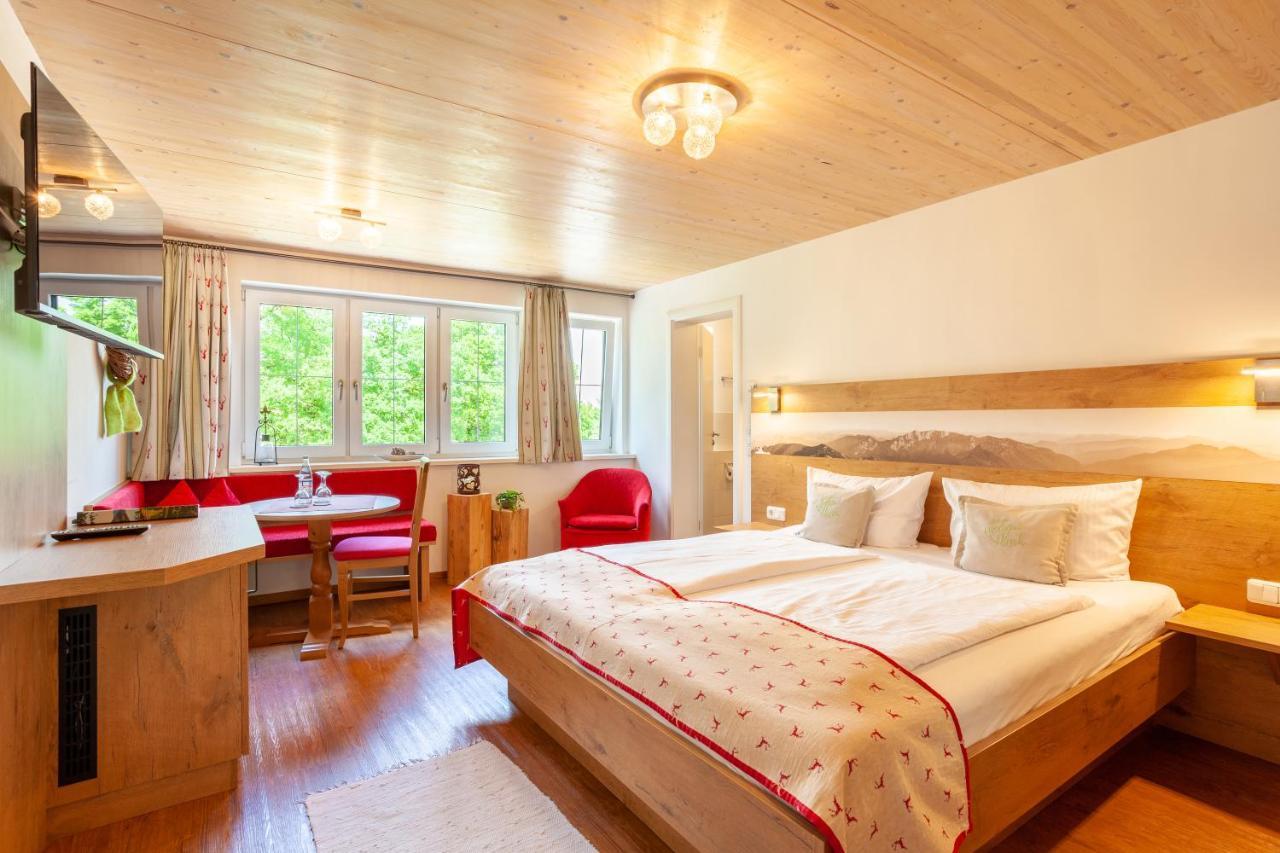 Lustiger Hirsch Hotel Akams Bagian luar foto